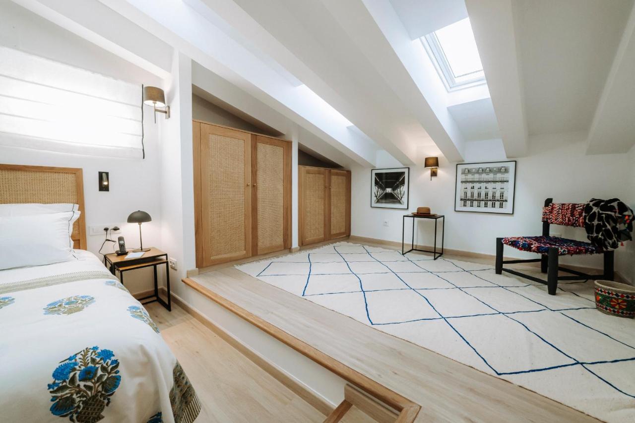 Hotel Artemisia ซิวตาเดญา ภายนอก รูปภาพ